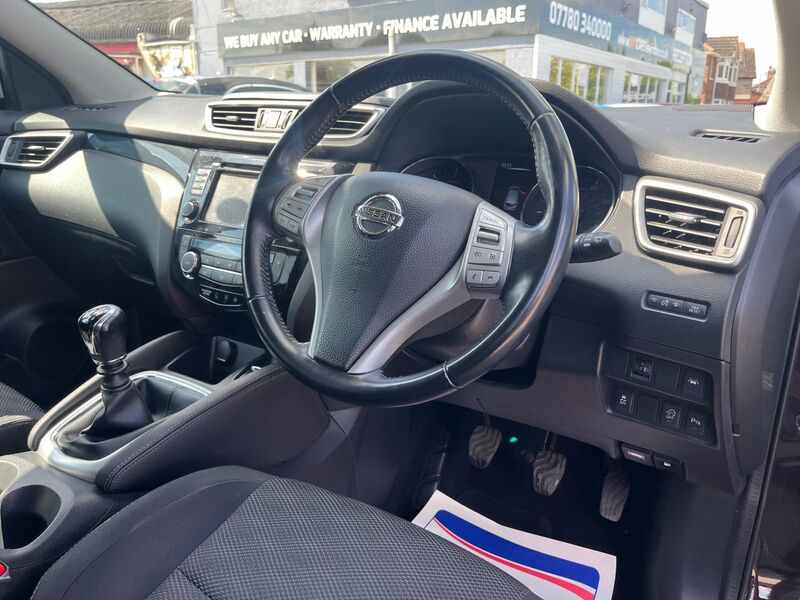 NISSAN QASHQAI