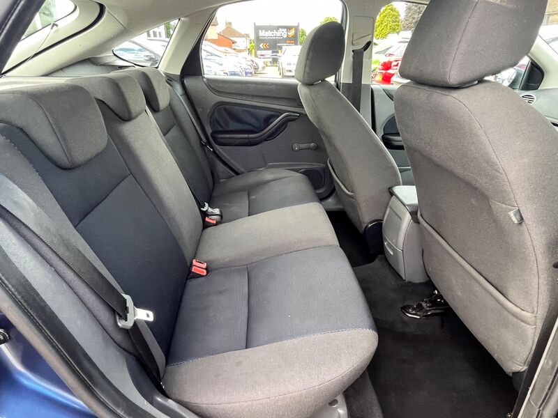 FORD FOCUS