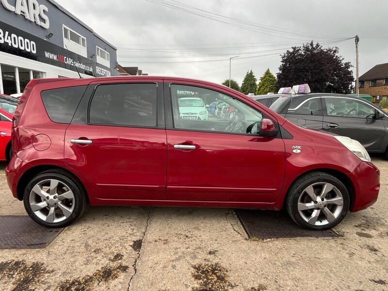 NISSAN NOTE