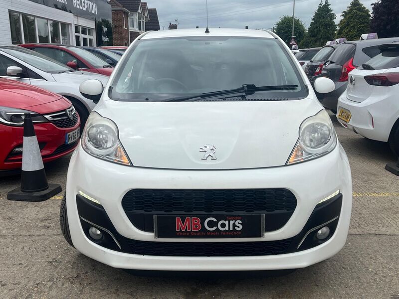 PEUGEOT 107