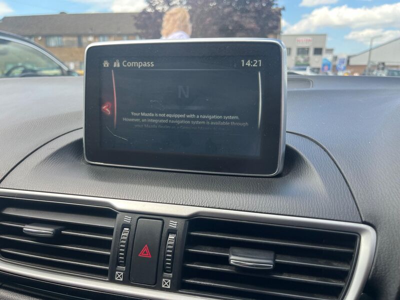MAZDA MAZDA3