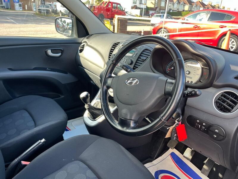 HYUNDAI I10