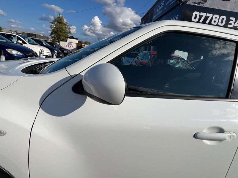 NISSAN JUKE