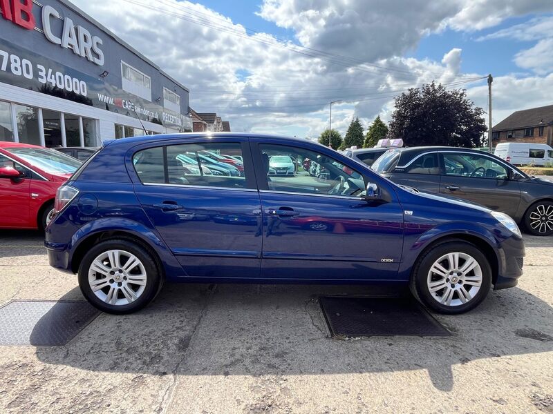 VAUXHALL ASTRA