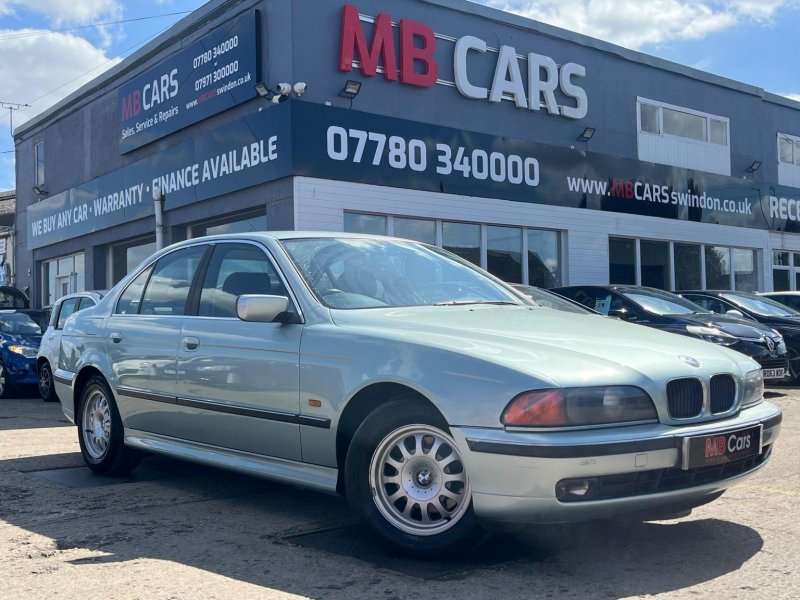 BMW 5 SERIES