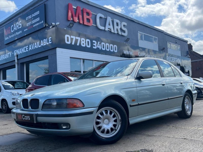 BMW 5 SERIES