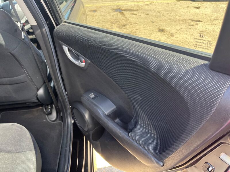 HONDA JAZZ