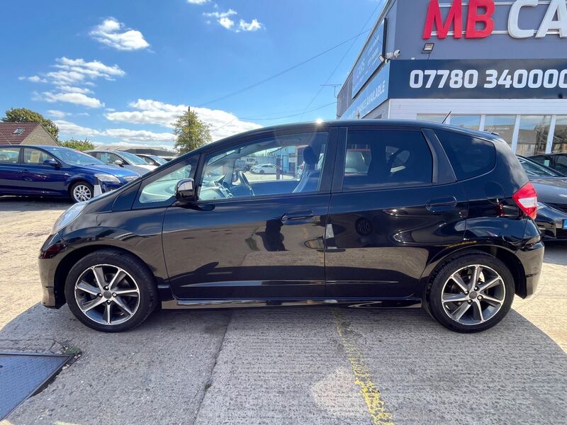 HONDA JAZZ