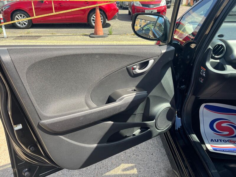 HONDA JAZZ