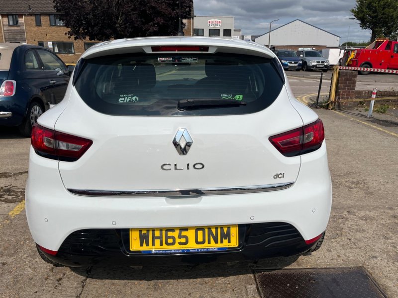 RENAULT CLIO