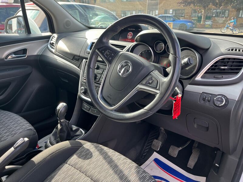 VAUXHALL MOKKA