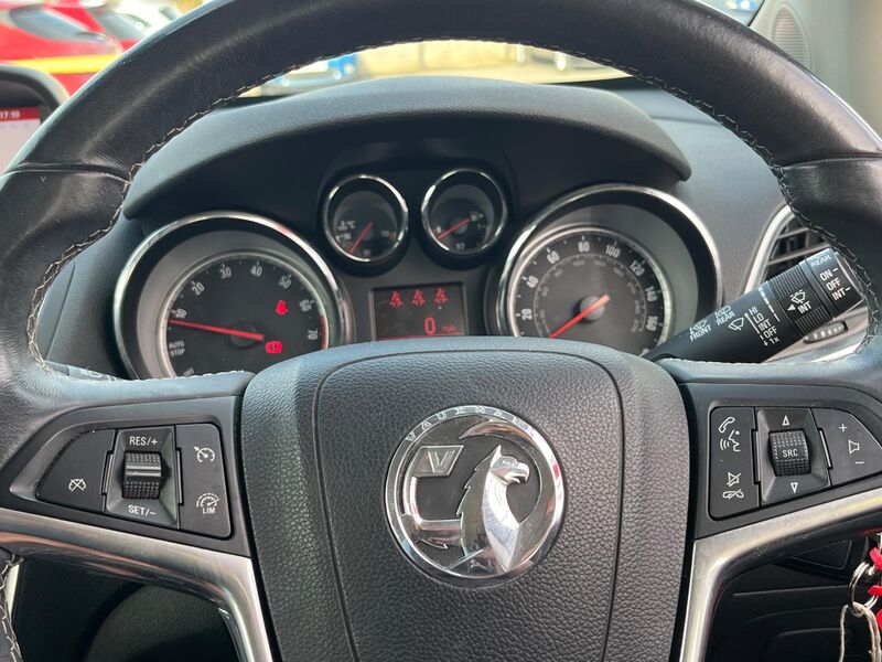 VAUXHALL MOKKA
