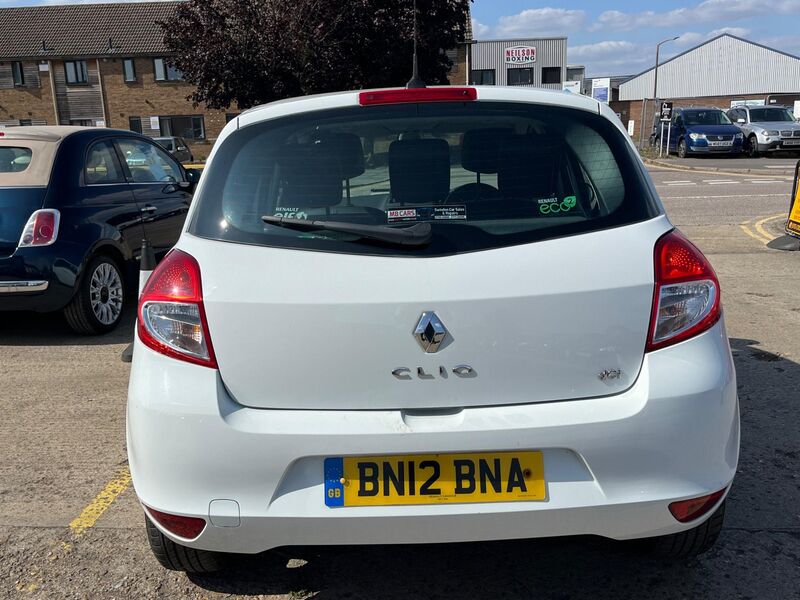 RENAULT CLIO