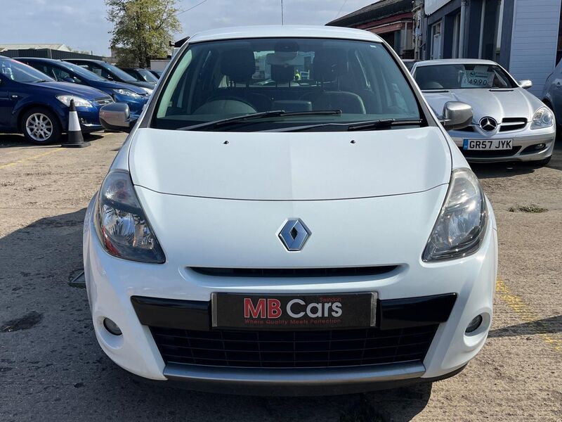 RENAULT CLIO