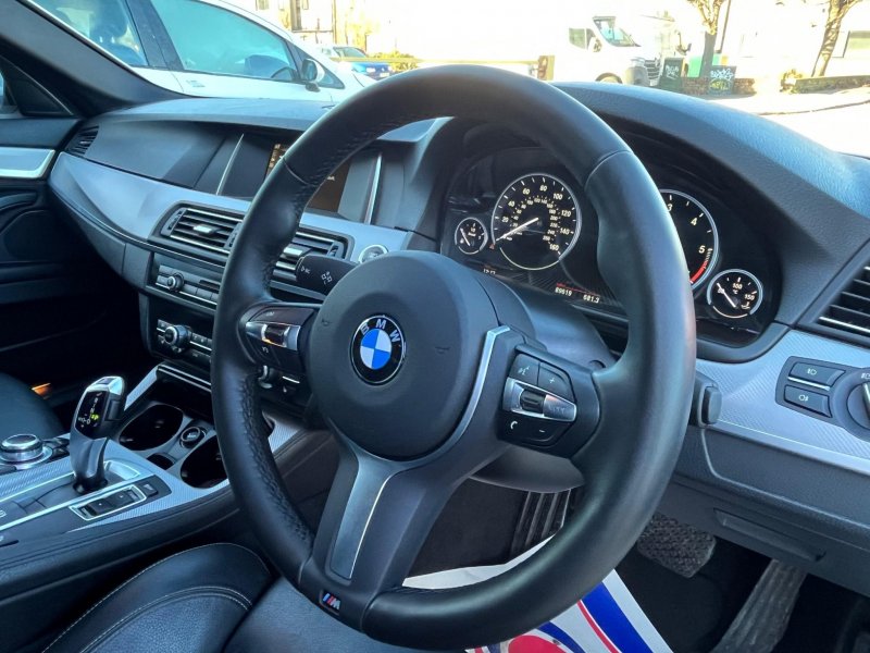 BMW 5 SERIES