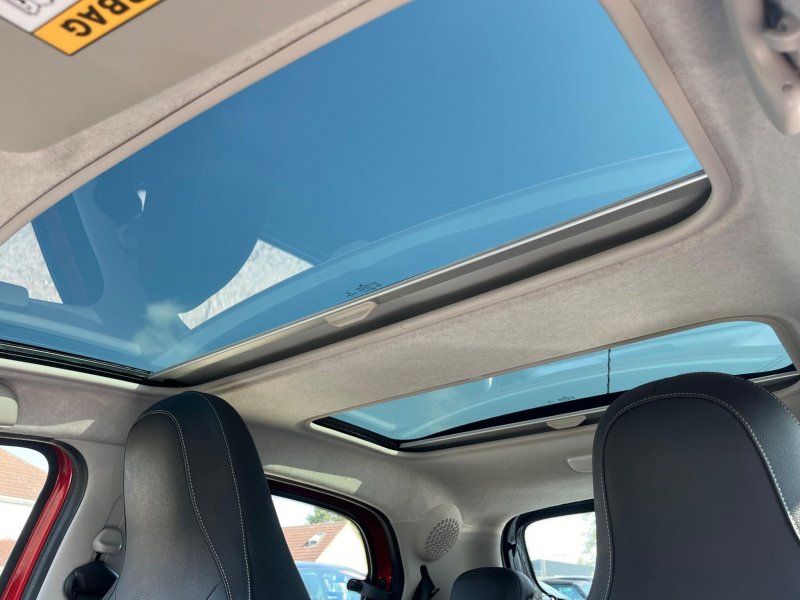 SMART FORFOUR