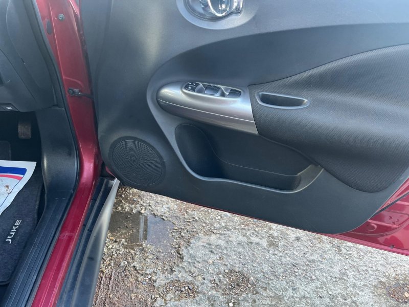 NISSAN JUKE