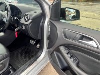 MERCEDES-BENZ B CLASS
