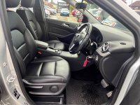 MERCEDES-BENZ B CLASS
