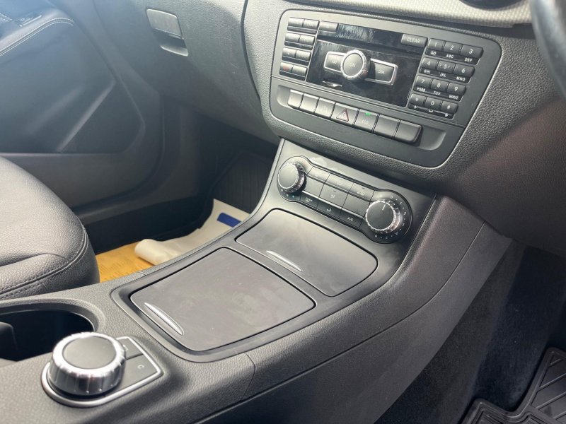 MERCEDES-BENZ B CLASS