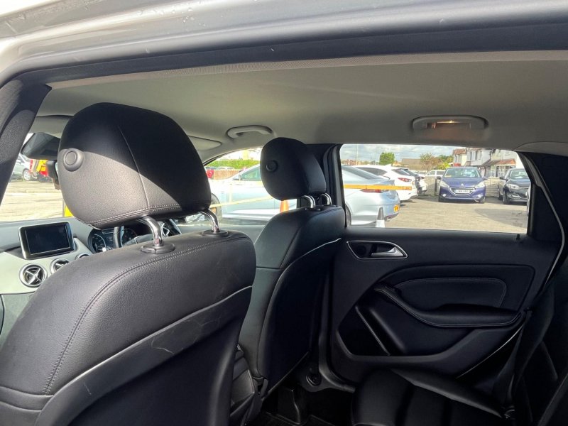 MERCEDES-BENZ B CLASS