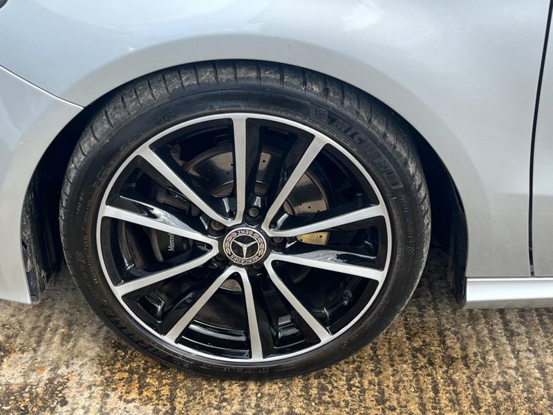 MERCEDES-BENZ B CLASS