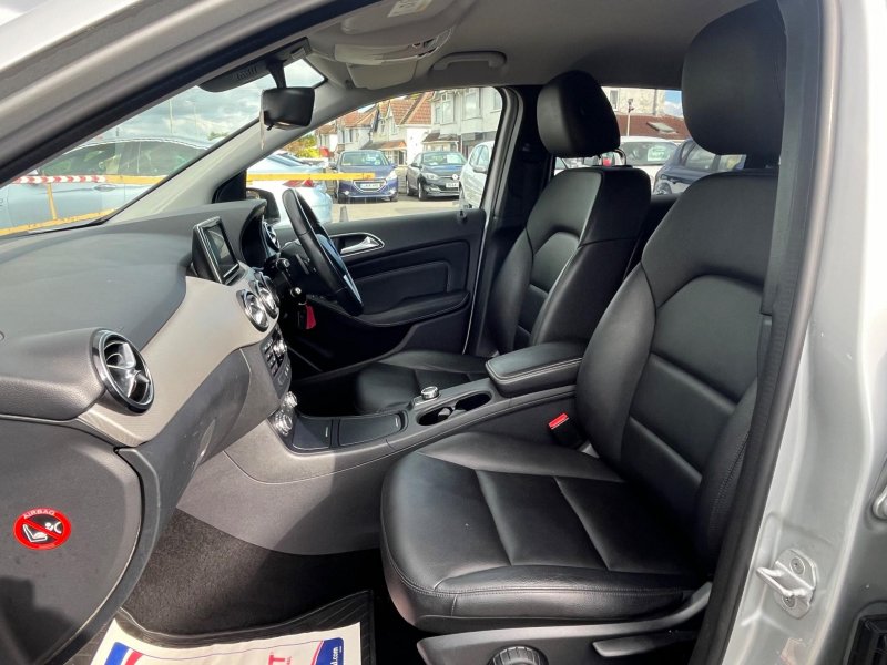 MERCEDES-BENZ B CLASS
