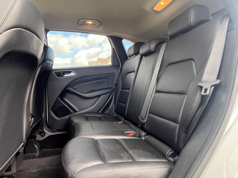 MERCEDES-BENZ B CLASS