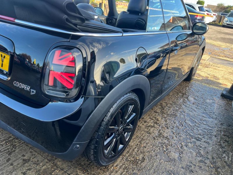 MINI CONVERTIBLE