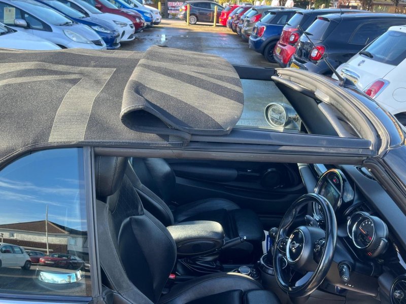 MINI CONVERTIBLE