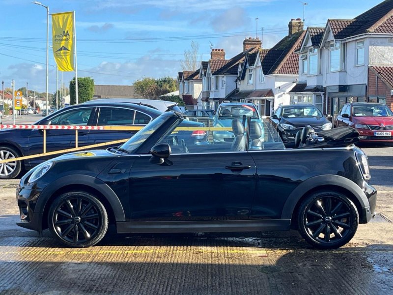 MINI CONVERTIBLE