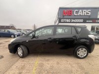 TOYOTA VERSO