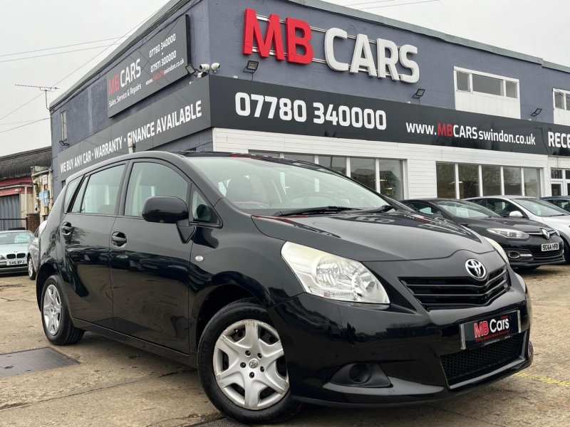 TOYOTA VERSO