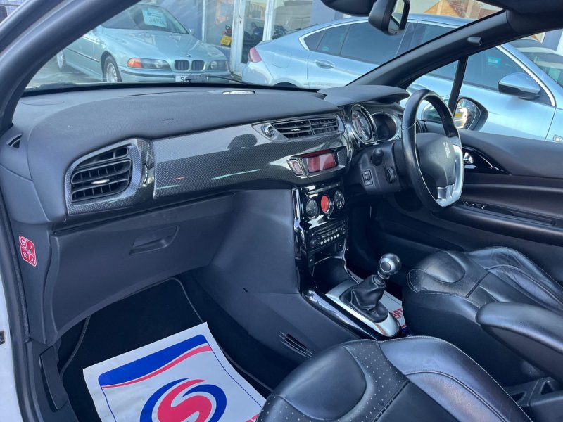 CITROEN DS3