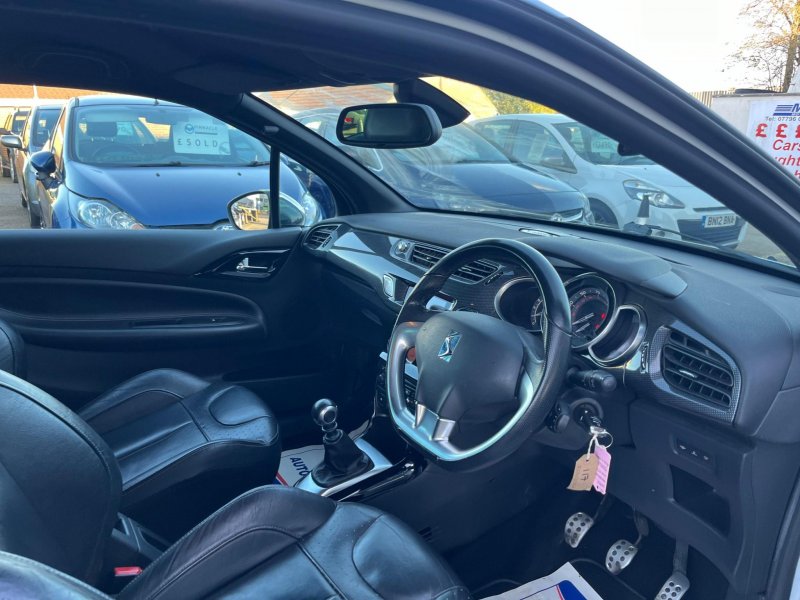 CITROEN DS3