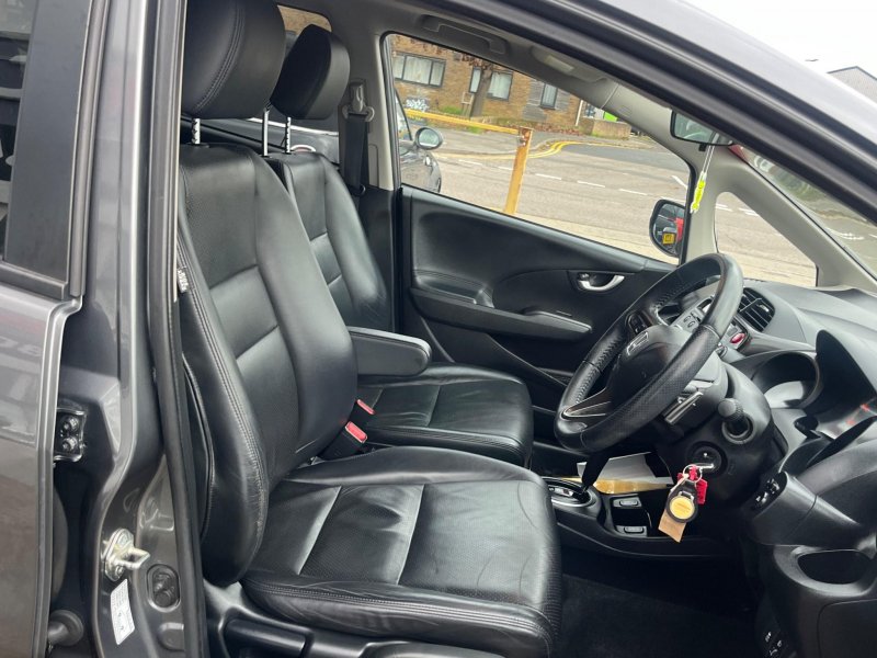 HONDA JAZZ