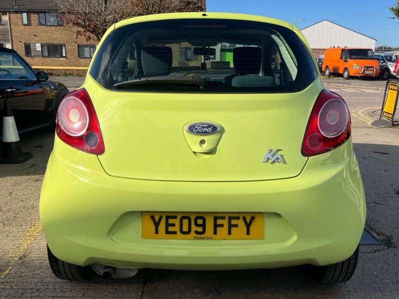 FORD KA