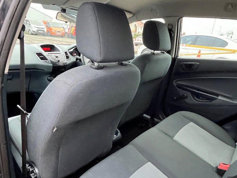 FORD FIESTA