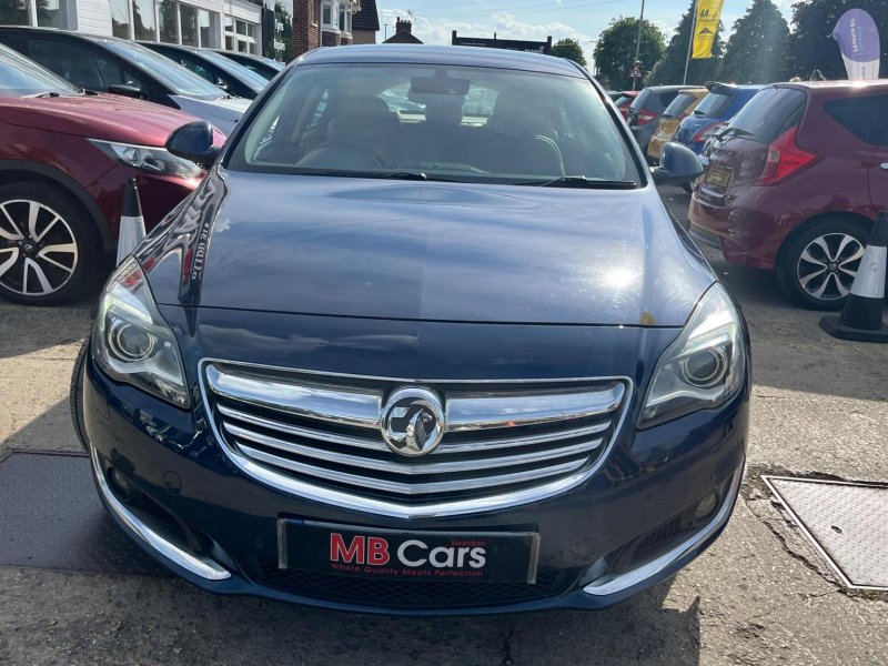 VAUXHALL INSIGNIA