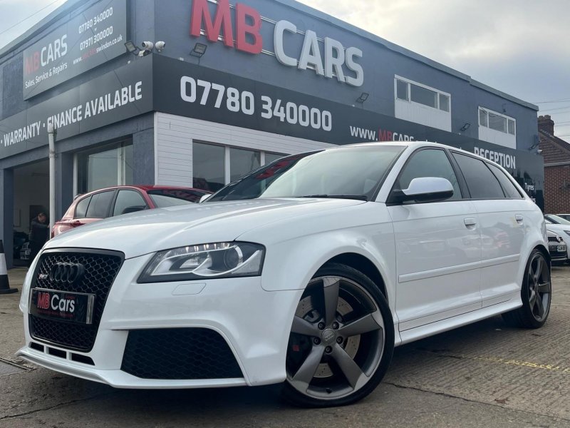 AUDI RS3