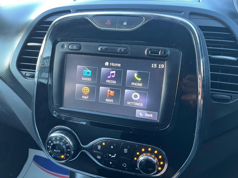 RENAULT CAPTUR