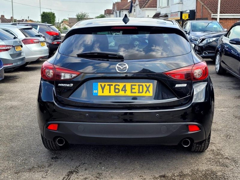 MAZDA MAZDA3