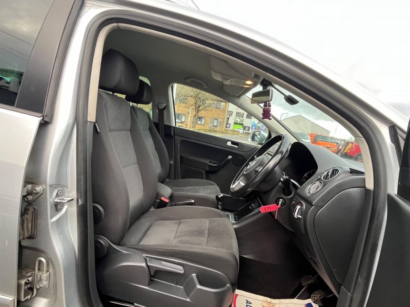 VOLKSWAGEN GOLF PLUS