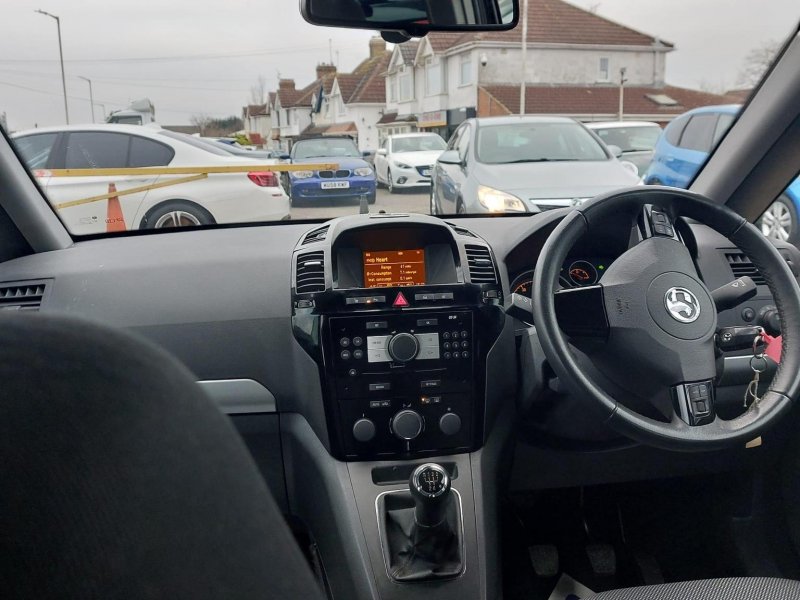 VAUXHALL ZAFIRA