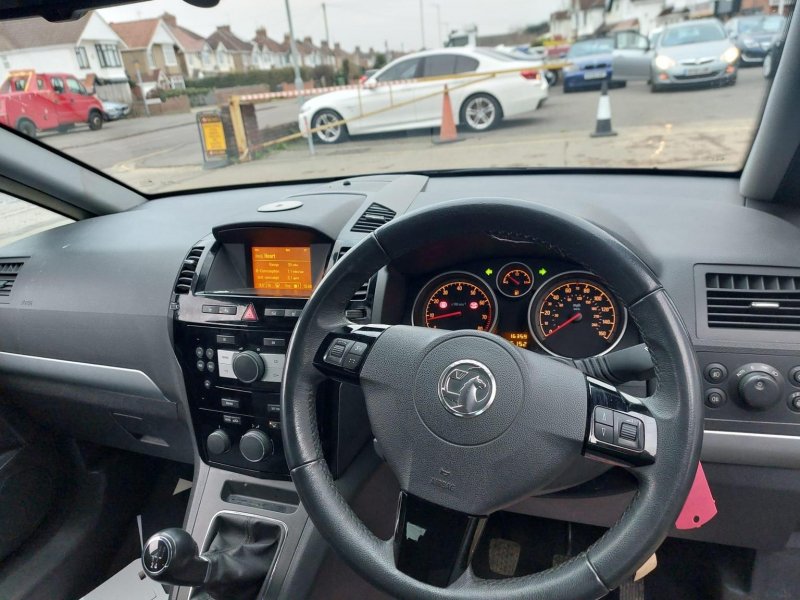 VAUXHALL ZAFIRA