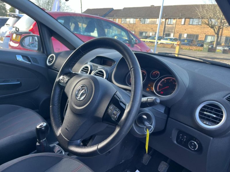 VAUXHALL CORSA