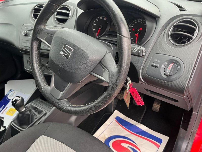 SEAT IBIZA