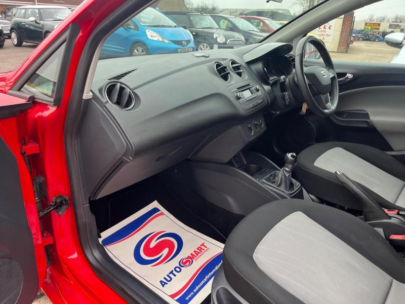 SEAT IBIZA