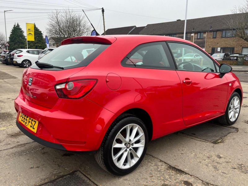 SEAT IBIZA