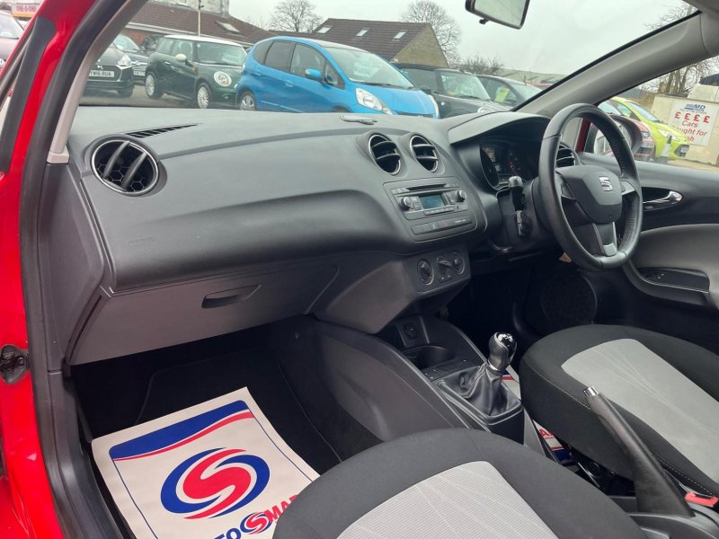 SEAT IBIZA